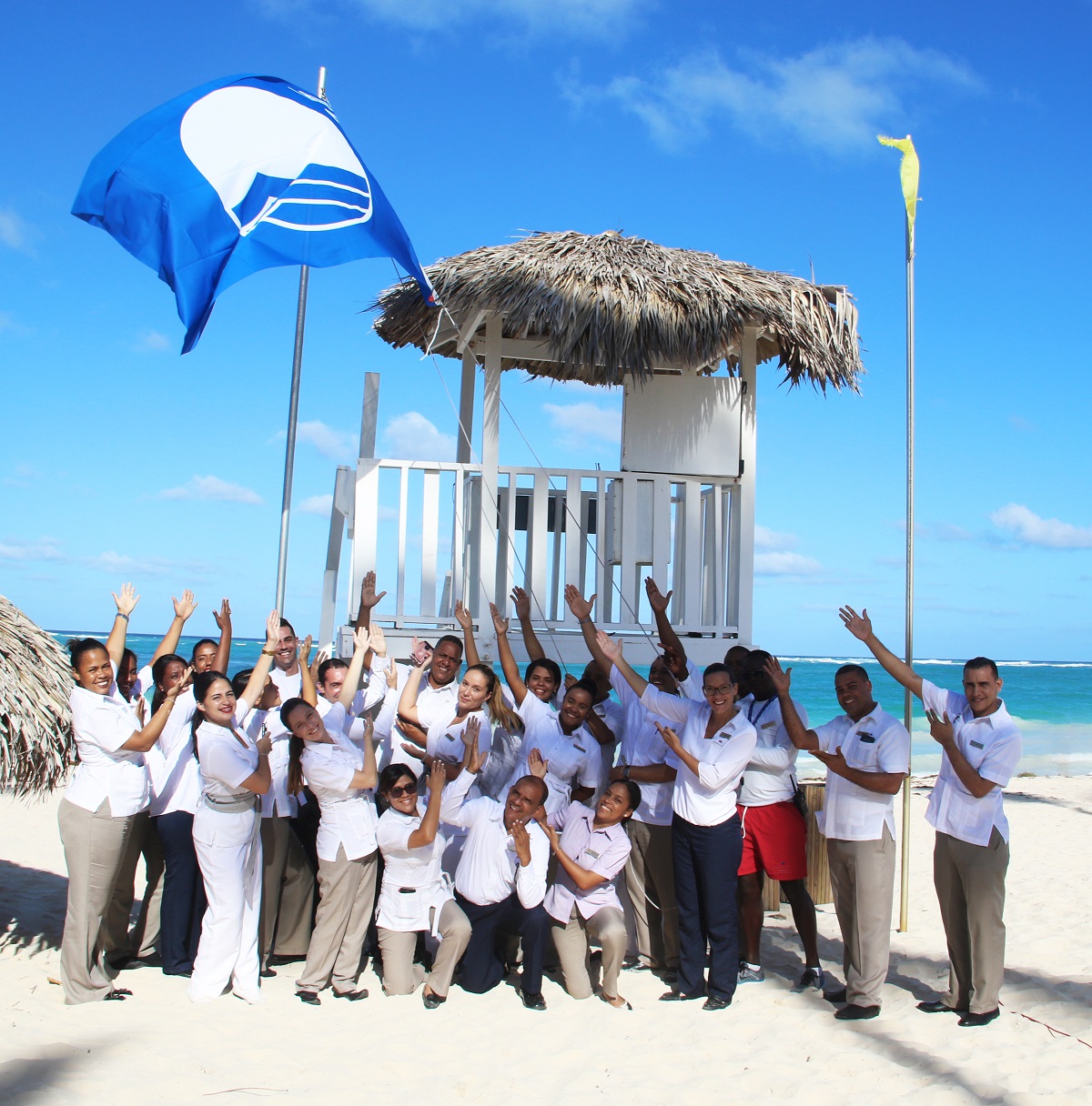 Paradisus Palma Real y Paradisus Punta Cana reciben Certificación Internacional Bandera Azul