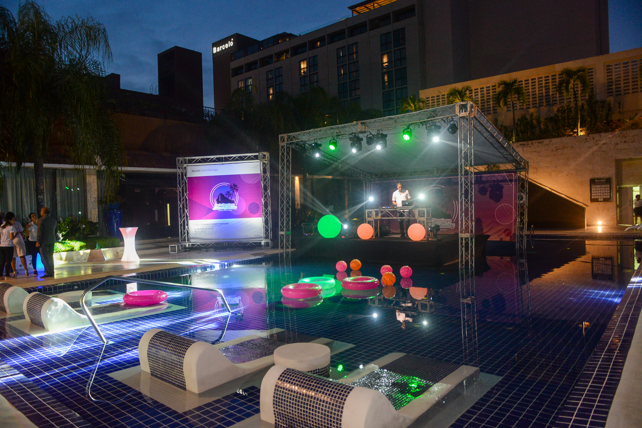 Hotel Barceló Santo Domingo celebra el “Sunset Sessions 2019”