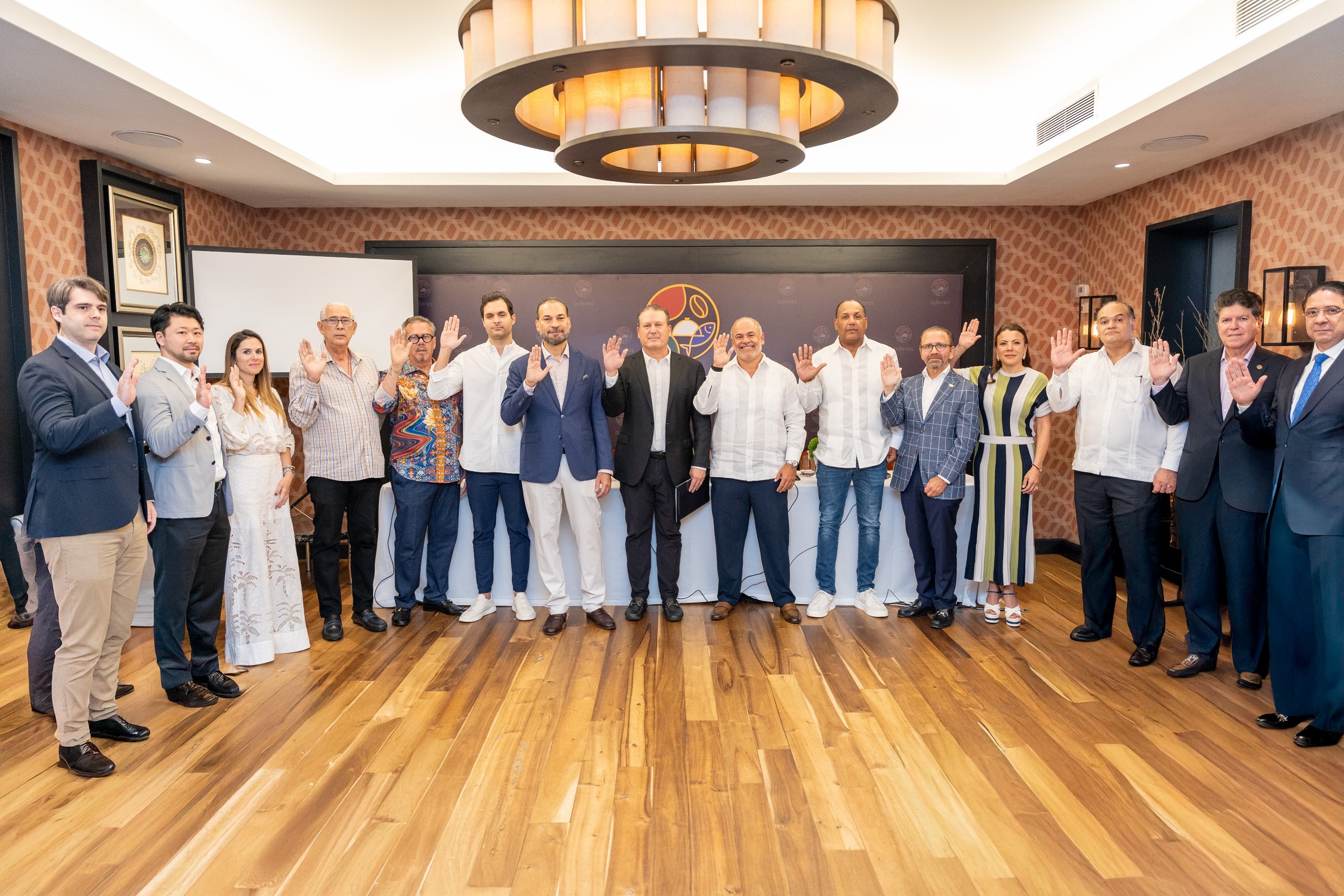 La Asociación Dominicana de Restaurantes “ADERES” cuenta con nueva directiva