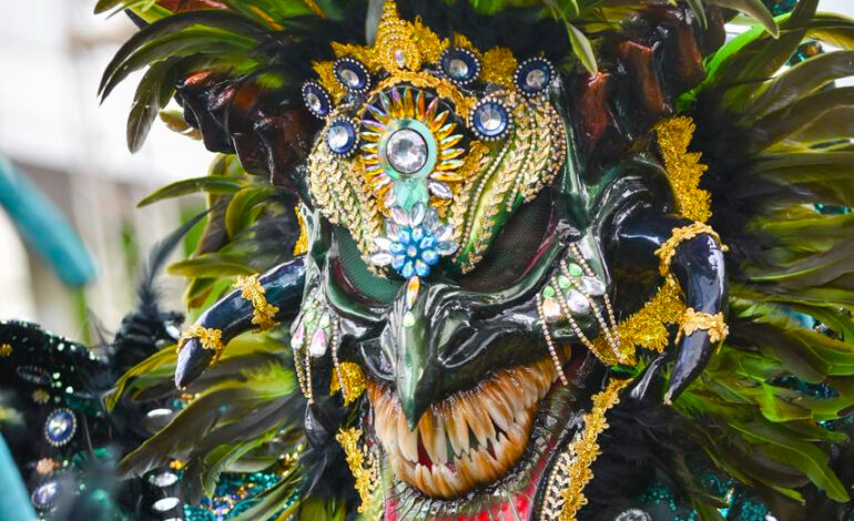 La Vega se viste de carnaval: Mr. Tours y COCAVE inauguran la temporada 2026