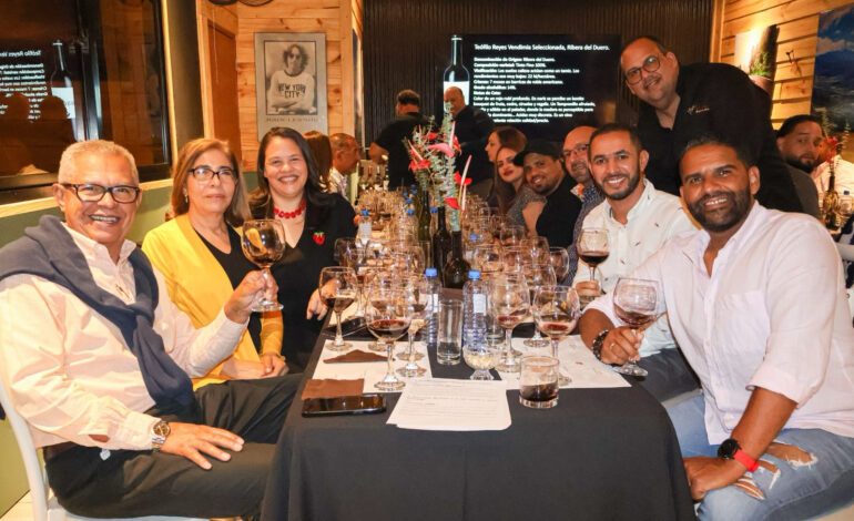 Restaurante la Esquina Gastrobar de Constanza, realizó Cata de Vinos españoles